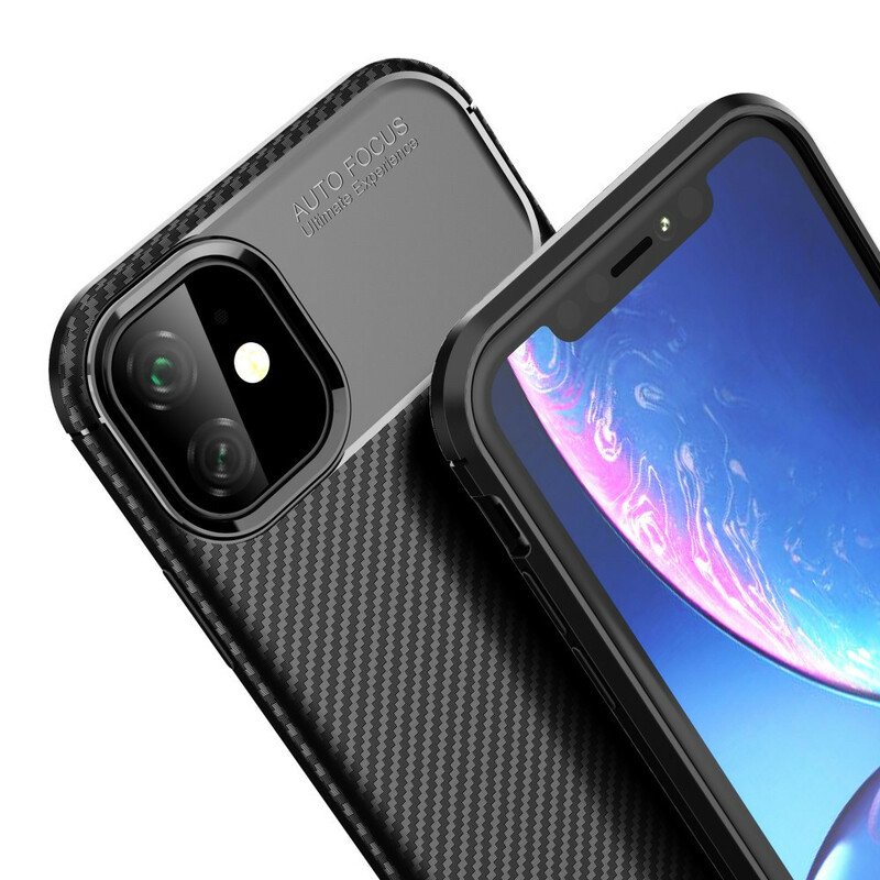 Mobilskal iPhone 11 Flexibel Kolfiberstruktur